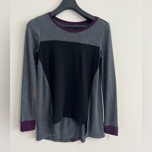 Elliot Lauren Lightweight Sweater Tunic. Size S. Excellent Condition.